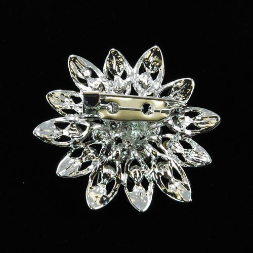 small flower style wedding brooch