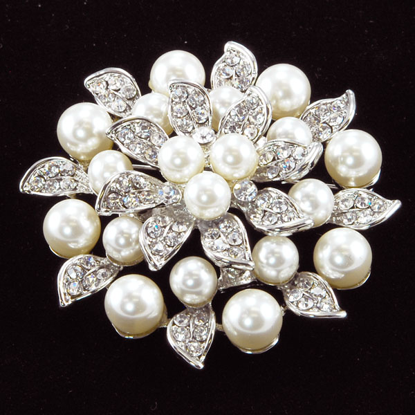 Wedding Pearl brooch