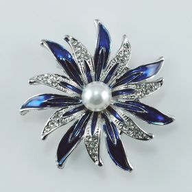 Pearl Floral Brooch