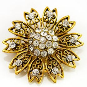 Floral brooch