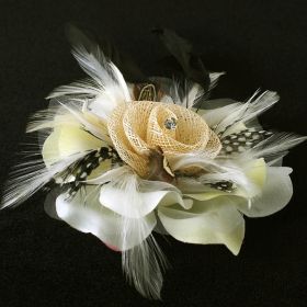 Feather brooch