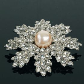 Pearl brooch