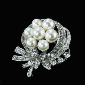 Fashion Pearl Brooch