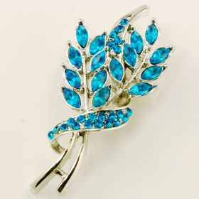 Leaf brooch