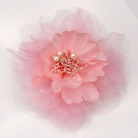 Artificial flower pin brooch