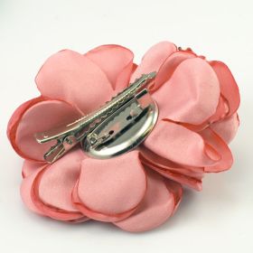 Decorative flower pin